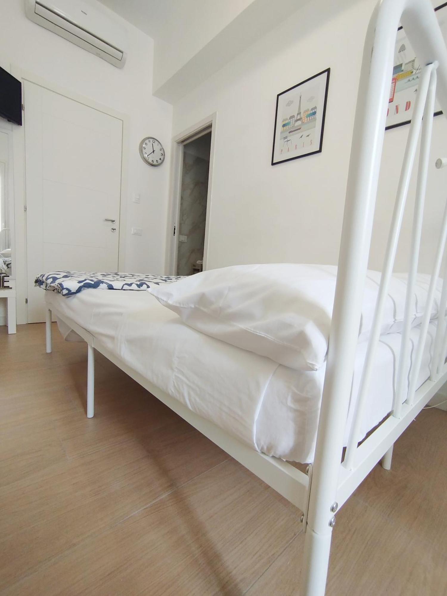 Notarbartolo Room#200 Палермо Екстериор снимка